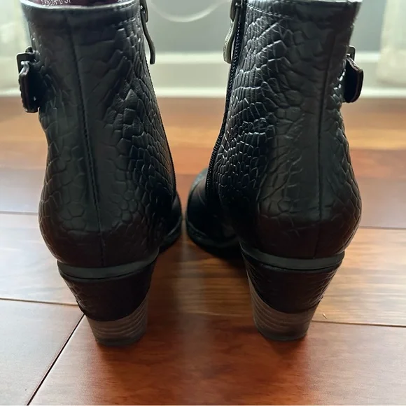 Spring Step L’Artiste Carisa leather bootie in black size EU37. - Picture 5 of 7